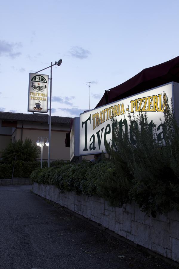 Albergo Tavernetta Кастелнуово дел Гарда Екстериор снимка