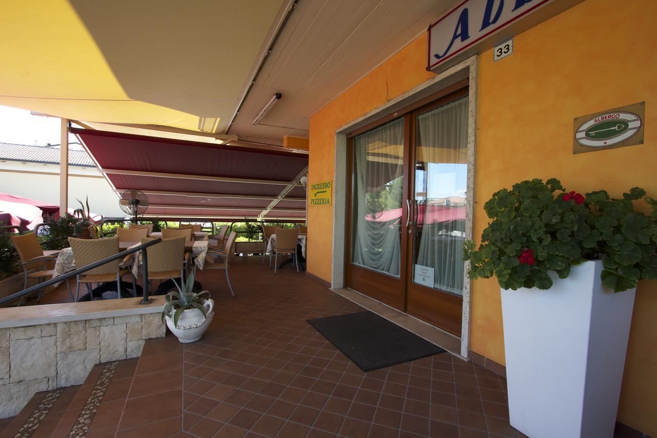 Albergo Tavernetta Кастелнуово дел Гарда Екстериор снимка